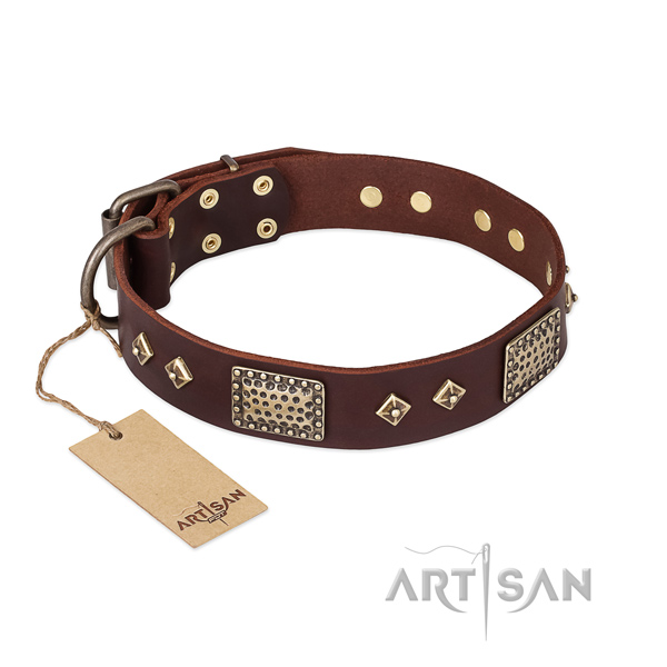 Stylish design full grain genuine leather dog collar for comfortable wearing
