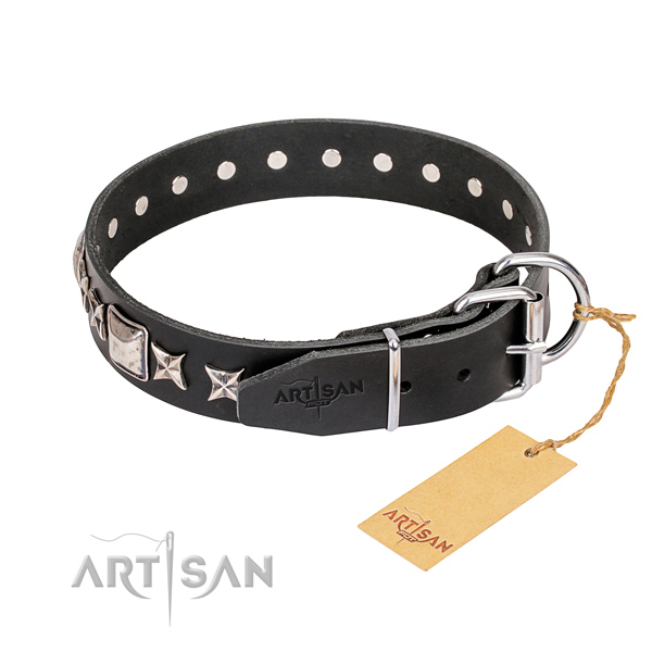 Durable decorated dog collar of full grain leather